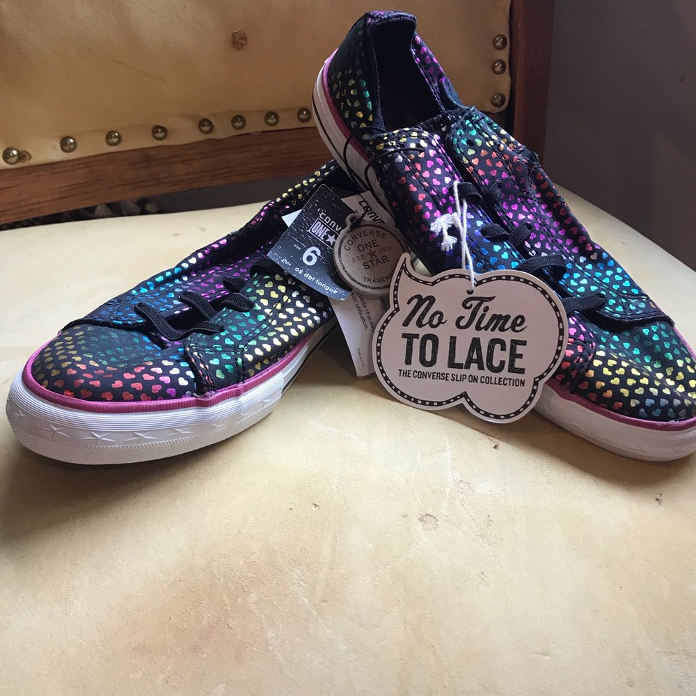 NWT slip on converse